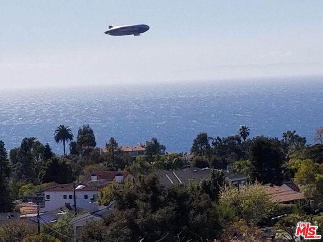 Drew Fenton | 16650 Linda Terrace Pacific Palisades CA | MLS: 7520295 Drew Fenton | 16650 Linda Terrace Pacific Palisades CA | MLS: 7520295