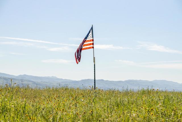 54800 Lonoak Road, King City CA: https://media.crmls.org/mediaz/95ddabbe-821c-443d-8c0a-8207e2658d45.jpg