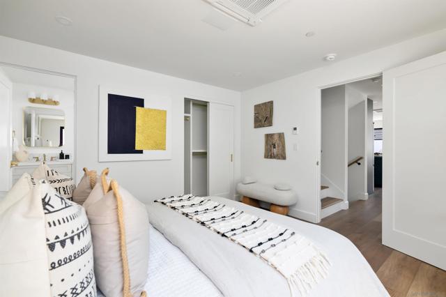 718 Nantasket Ct, San Diego CA: https://media.crmls.org/mediaz/95de085b-2ffa-4e0b-89d5-2558c58bd879.jpg