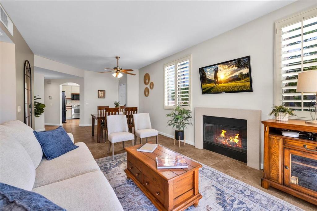 MLS #219136728DA image #2