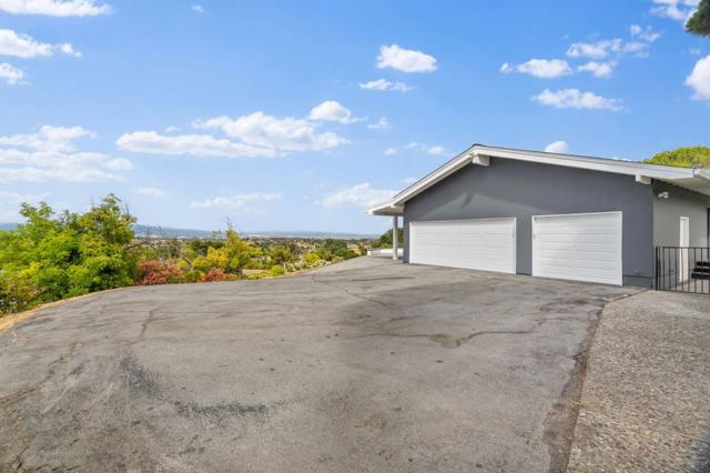 640 Evans Road, Milpitas CA: https://media.crmls.org/mediaz/95e0fa6b-769f-4e14-82d5-e55f16b9ee49.jpg