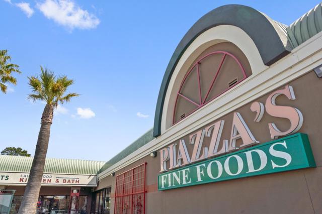 1243 Homewood Avenue, San Mateo CA: https://media.crmls.org/mediaz/95e1c8f3-baf5-49cd-a208-7e64804fc445.jpg