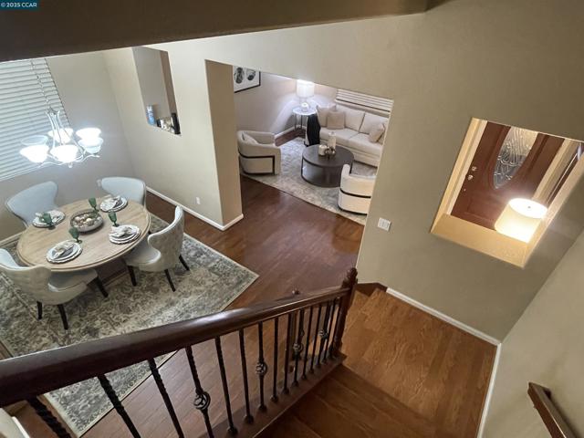 4150 Cherry Blossom Ln, Tracy CA: https://media.crmls.org/mediaz/95e1f8d1-b5ab-444d-8b8f-88546804a978.jpg
