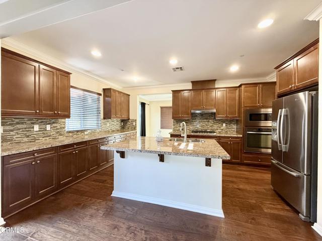 Detail Gallery Image 13 of 44 For 187 Seabluff Dr, Port Hueneme,  CA 93041 - 3 Beds | 2/1 Baths