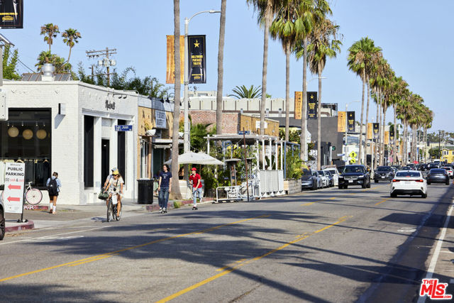 Take a walk down Abbot Kinney before exploring The Nexus Retreat.