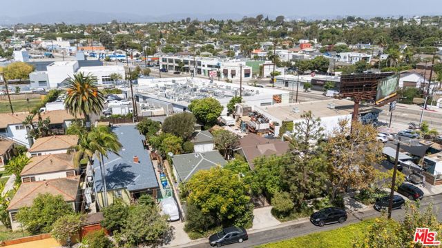 767 Sunset Avenue photo 40