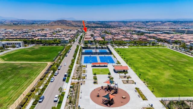 1718 Santa Ivy Ave, Chula Vista CA: https://media.crmls.org/mediaz/95e48087-54d4-431f-9240-a3ef0871386a.jpg