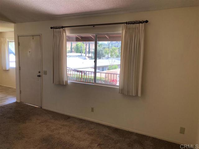 Detail Gallery Image 8 of 23 For 1341 S Juniper St #C,  Escondido,  CA 92025 - 2 Beds | 1/1 Baths