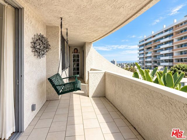 1230 Horn Avenue, 623 photo 7