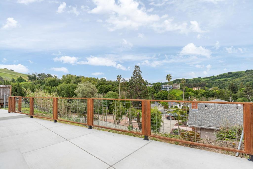 95E74Fc3 7898 4C7B 93E1 A443Dd3F019F 2632 Wright Avenue, Pinole, Ca 94564 &Lt;Span Style='BackgroundColor:transparent;Padding:0Px;'&Gt; &Lt;Small&Gt; &Lt;I&Gt; &Lt;/I&Gt; &Lt;/Small&Gt;&Lt;/Span&Gt;