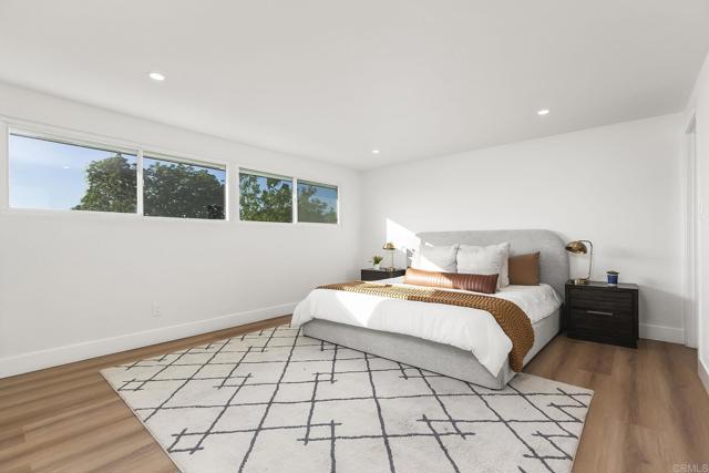 6802 MAURY DR, San Diego CA: https://media.crmls.org/mediaz/95e7dd3a-36e0-47cf-8fa6-d7aab6172925.jpg