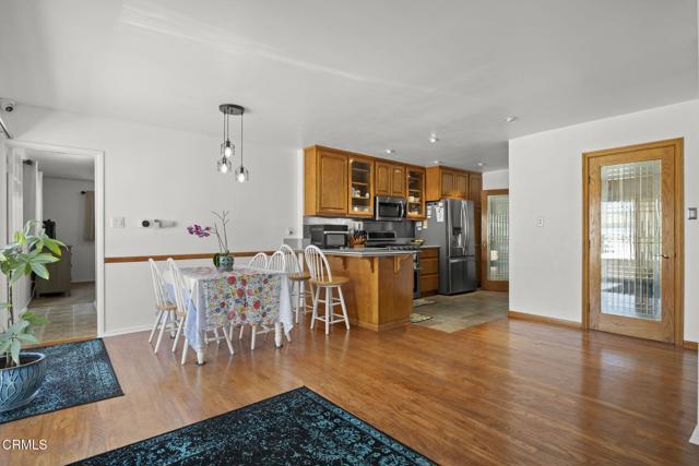 Detail Gallery Image 11 of 40 For 1213 Doris Ave, Oxnard,  CA 93030 - 4 Beds | 2 Baths