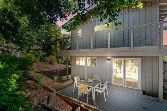 1975 Seascape Boulevard, Aptos CA: https://media.crmls.org/mediaz/95e88996-ccce-4437-b556-183e6c82c27e.jpg