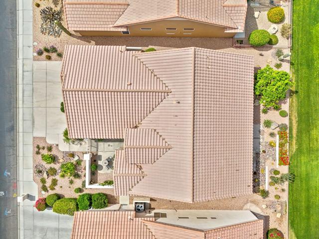 38995 Brandywine Avenue, Palm Desert CA: https://media.crmls.org/mediaz/95e8d62a-d7ea-4706-a2db-0366ff0731a2.jpg