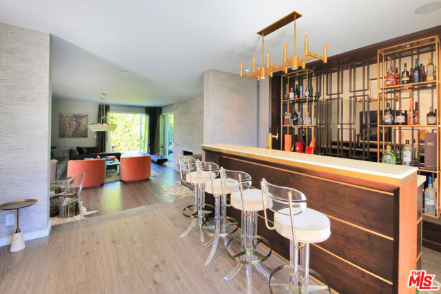3054 Elvido Drive, Los Angeles CA: https://media.crmls.org/mediaz/95e8eccf-c87f-4d27-b579-f8a8b76451c7.jpg