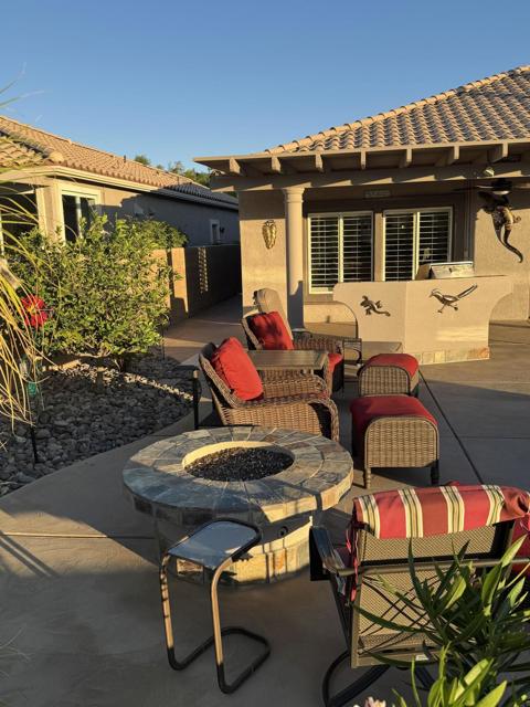 45187 Crystal Springs Drive, Indio CA: https://media.crmls.org/mediaz/95e901aa-04a3-47d8-8562-8031e1cc4bbb.jpg