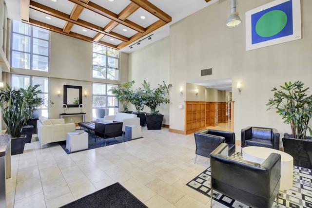 175 W Saint James Street, San Jose CA: https://media.crmls.org/mediaz/95e9188c-2b80-412c-a0c6-8b50293e4da6.jpg