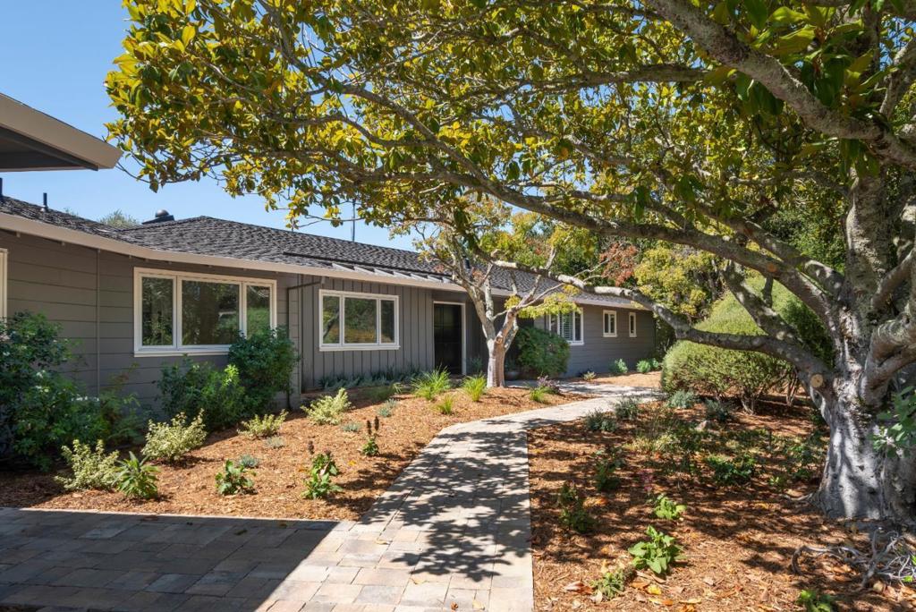 1080 Westridge Drive