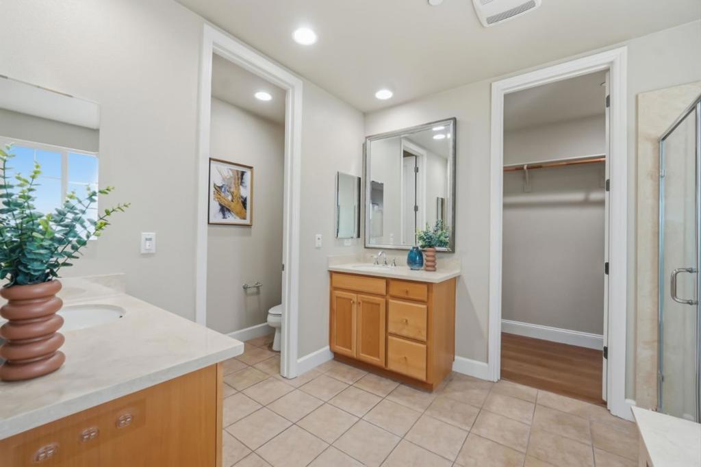 https://media.crmls.org/mediaz/95e9c353-7f5f-4f68-8cd6-5088dc533406.jpg?preset=X-Large