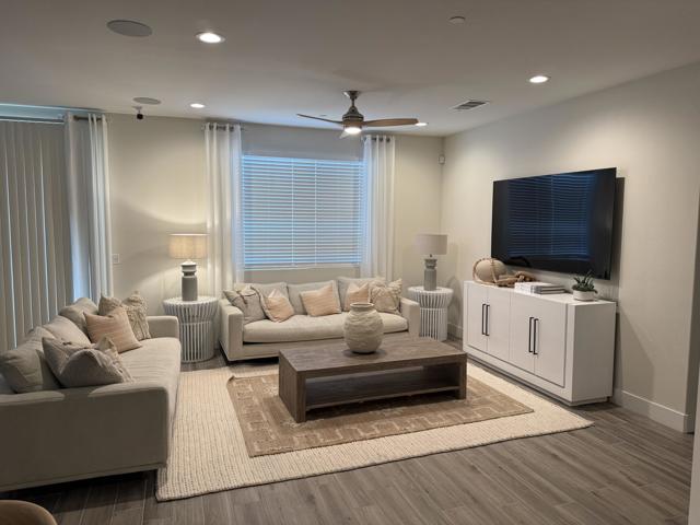 39912 Felicita Parkway, Palm Desert CA: https://media.crmls.org/mediaz/95ebe4da-0aa0-4836-ac11-9b1a823e5529.jpg