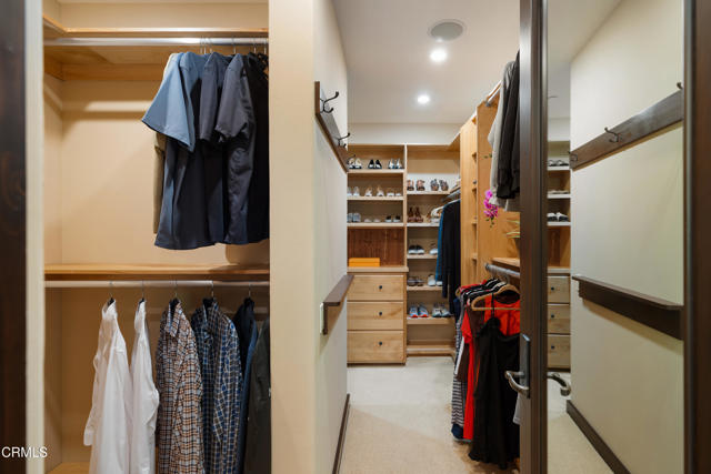 Detail Gallery Image 15 of 52 For 5065 Indianola Way, La Canada Flintridge,  CA 91011 - 5 Beds | 5/2 Baths