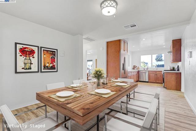 2285 Star Avenue, Castro Valley CA: https://media.crmls.org/mediaz/95ece8f9-26cb-4855-9aea-575805c035ab.jpg
