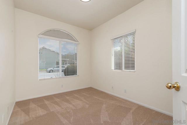 13222 Whitewater Dr, Poway CA: https://media.crmls.org/mediaz/95ee6c69-e548-4677-b39d-786d61f3c01c.jpg