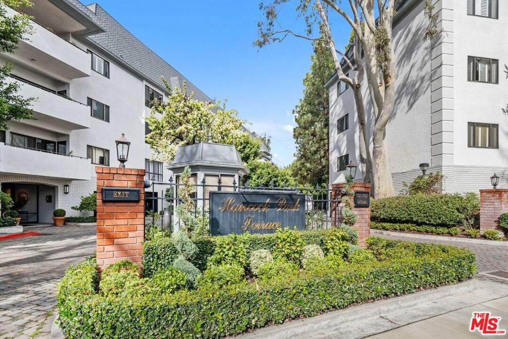 651 Wilcox Avenue #3B