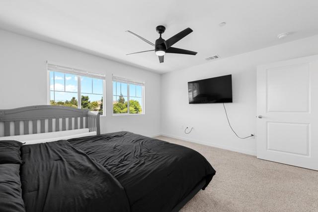 7741 Forestdale Way, Elk Grove CA: https://media.crmls.org/mediaz/95f1a49f-3968-4eec-a3db-6c2aeb95257e.jpg