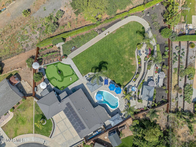 1233 Calle Olmo, Thousand Oaks CA: https://media.crmls.org/mediaz/95f208d4-277c-40cb-a792-2ec909c8a0f5.jpg