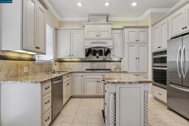 Image 17 of 40 For 1233 Symphony Way