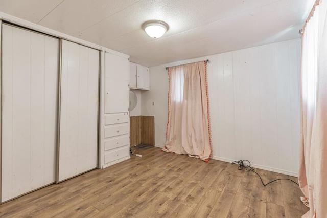 500 W 10 Street, Gilroy CA: https://media.crmls.org/mediaz/95f2ad25-08a4-4a37-9dfc-084cecbe657b.jpg