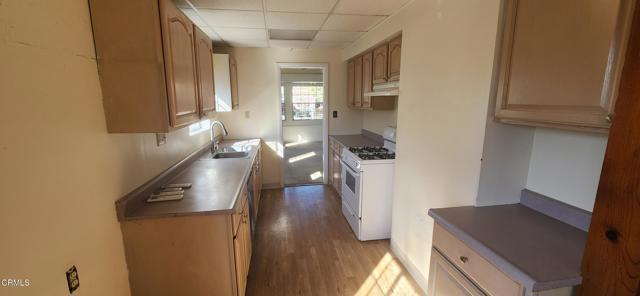 Detail Gallery Image 8 of 24 For 330 S Seaward Ave, Ventura,  CA 93003 - 2 Beds | 1 Baths