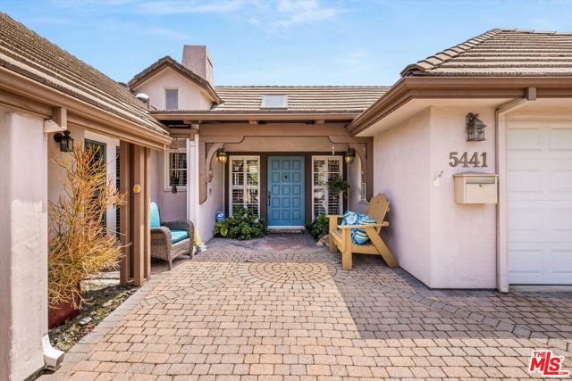 5441 Toltec Drive, Santa Barbara CA: https://media.crmls.org/mediaz/95f60a7f-18b1-46eb-82e3-8ce933c02702.jpg