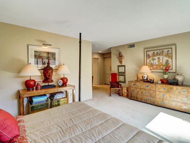 2371 Via Sonoma, Palm Springs CA: https://media.crmls.org/mediaz/95f6539d-0a2e-40cf-93ac-18aa6c4fb3f7.jpg