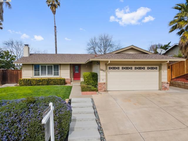 2682 Pickfair Ln, Livermore CA: https://media.crmls.org/mediaz/95f665f9-4f36-4c73-9ec7-c2216dfbf8a2.jpg