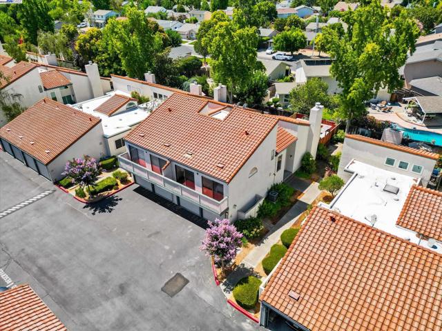 4374 Valley Ave, Pleasanton CA: https://media.crmls.org/mediaz/95f759ce-d52e-4748-88b6-11fa212afb01.jpg