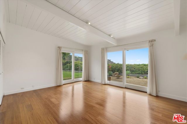 Drew Fenton | 1324 El Hito Circle Pacific Palisades CA | MLS: 7359634