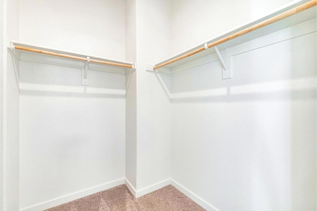 https://media.crmls.org/mediaz/95f94a05-2bc8-4356-8401-5ab135f98dce.jpg?preset=X-Large