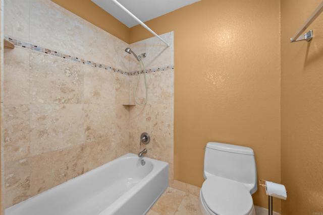 Detail Gallery Image 29 of 48 For 1449 Genoa Dr, Vista,  CA 92081 - 4 Beds | 2/1 Baths