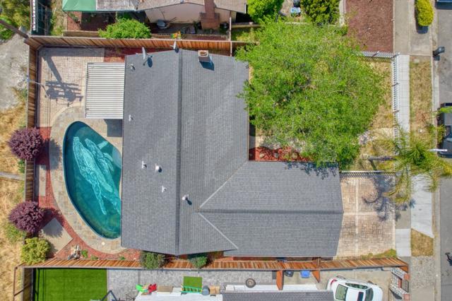 596 Savstrom Way, San Jose CA: https://media.crmls.org/mediaz/95fabc7f-ef29-4562-bee8-e8c99a3e5744.jpg