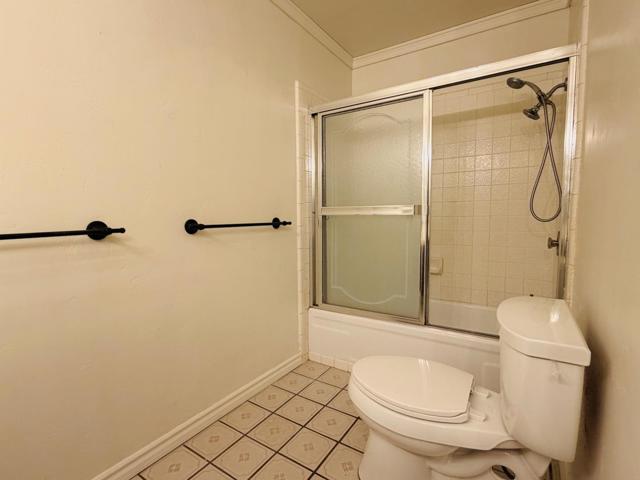 1100 Terra Way, Roseville CA: https://media.crmls.org/mediaz/95fc427d-edbb-45fc-a63e-da232cb2595c.jpg