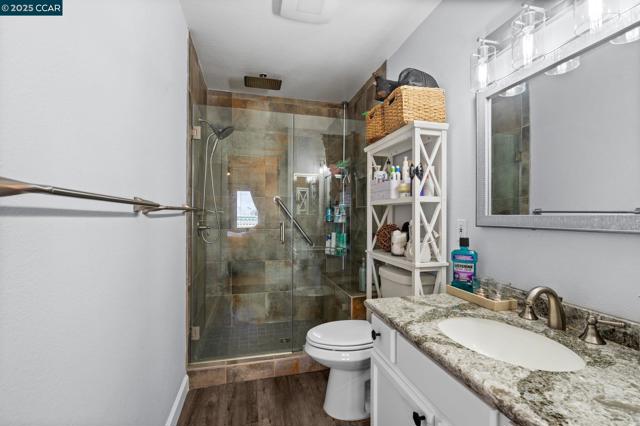 1627 Livingston Ln, Richmond CA: https://media.crmls.org/mediaz/95fd13a2-f655-417c-a302-f69bf08e5af9.jpg