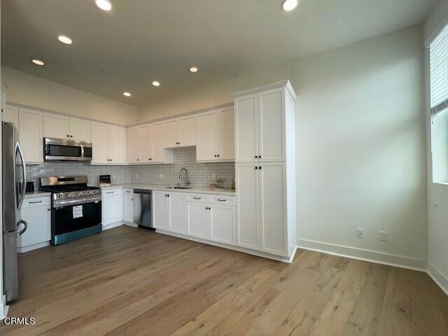 Detail Gallery Image 21 of 37 For 2218 E Main Street St #305,  Ventura,  CA 93001 - 3 Beds | 2/1 Baths