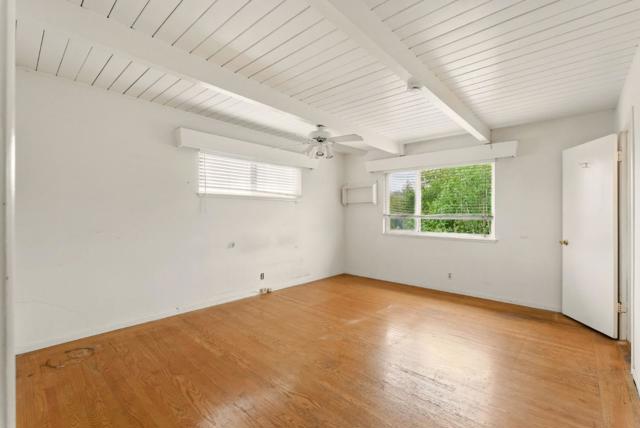 46 Hilltop Drive, San Carlos CA: https://media.crmls.org/mediaz/95feac29-0d96-42d1-a3fc-cb8231340c4e.jpg