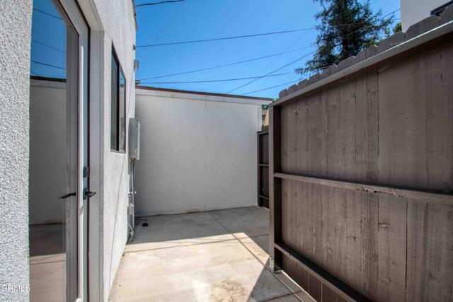 Detail Gallery Image 9 of 10 For 3940 1/2 Brunswick Ave, Los Angeles,  CA 90039 - 0 Beds | 1 Baths