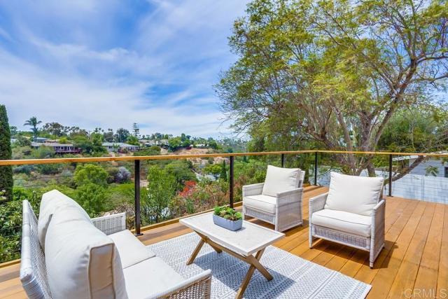 Detail Gallery Image 13 of 51 For 4926 Cresita Dr, San Diego,  CA 92115 - 5 Beds | 6 Baths