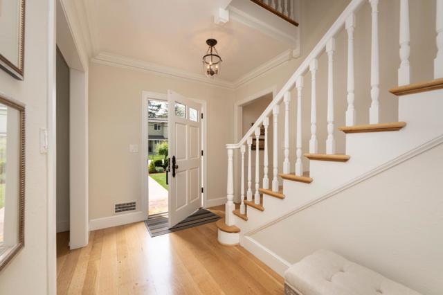 2995 Hacienda Street, San Mateo CA: https://media.crmls.org/mediaz/96014091-db0b-464f-93d7-3245632d8001.jpg