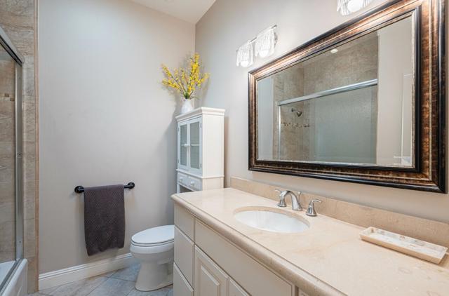 22470 Estoque Place, Salinas CA: https://media.crmls.org/mediaz/96016b9d-8544-4747-85a1-cff2629f6678.jpg