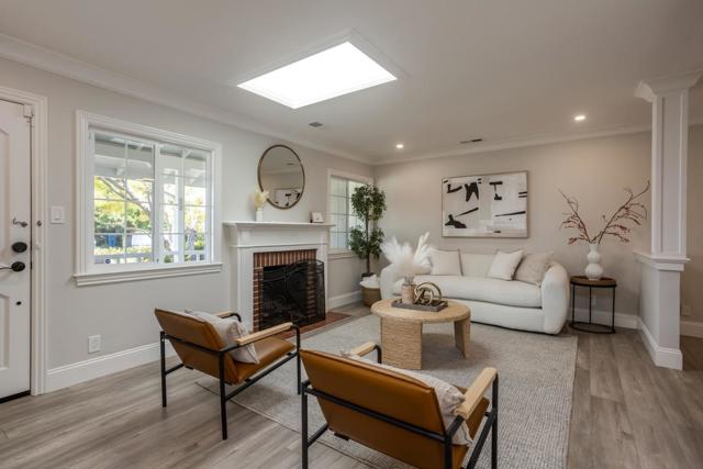2334 Fatjo Place, Santa Clara CA: https://media.crmls.org/mediaz/96025498-feb8-4dee-9f92-b86b8dfbe0c0.jpg